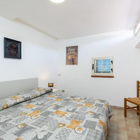 Sole Mare Deluxe Villa Campofelice Di Roccella Eksteriør billede